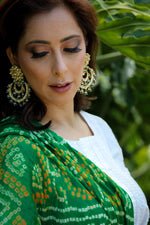 Load image into Gallery viewer, Green bandhani pure georgette dupatta
